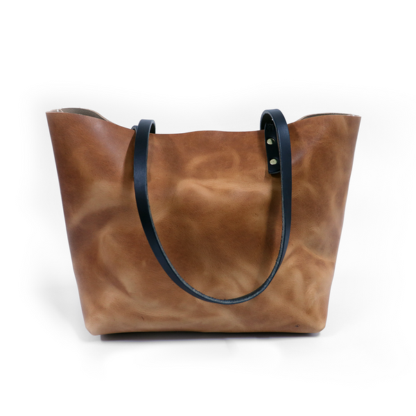 Tote Bag in Natural fullāgrain leather ā spacious handcrafted leather tote bag