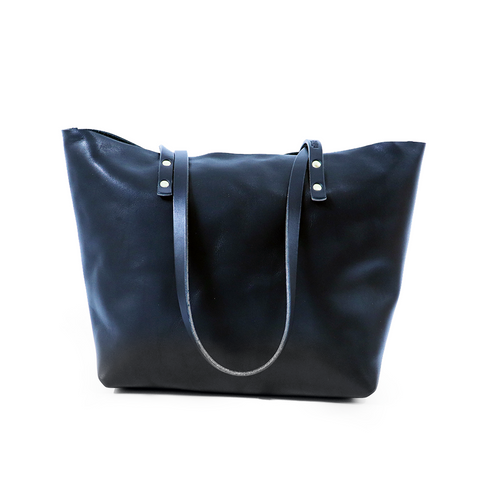 Tote Bag in Black full‑grain leather – classic handcrafted leather tote bag