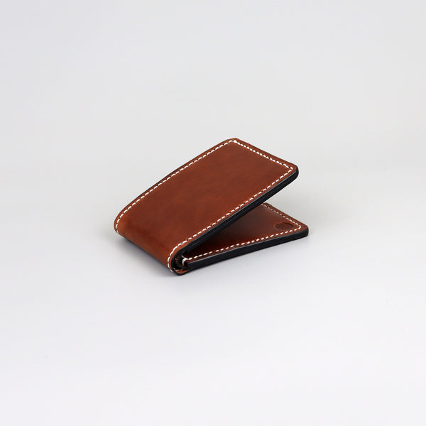 Traditional Bifold Wallet in Show Harness Chestnut leather – premium leather men’s wallet