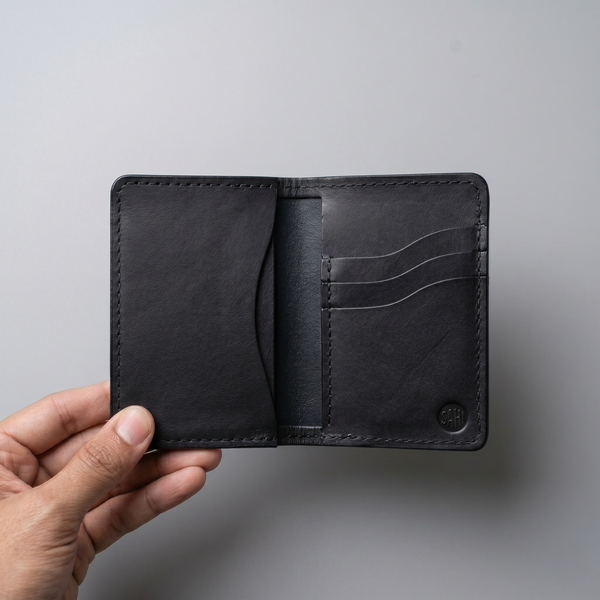Expandable Mid length Vertical Wallet - Black