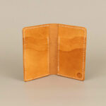 Midlength vetical wallet_Natural 006
