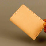 Midlength vetical wallet_Natural Tooling 010