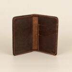 S1_Midlength vetical wallet_Show Harness Brown 006