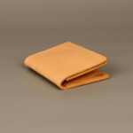 S2_Minimalist vetical wallet_Natural Tooling 011